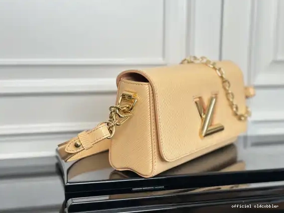 Official oldcobbler cm VUITTON LOUIS TWIST-23.5*12*7 0704